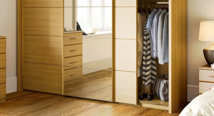 A bedroom closet | Source: Shutterstock