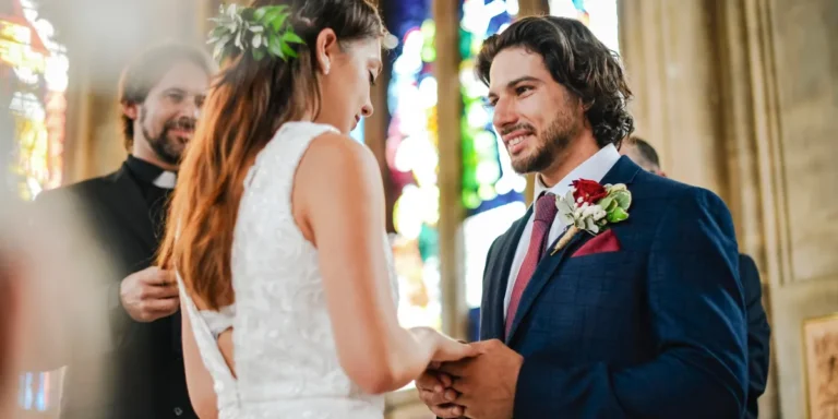 A couple at the altar | Source: Shutterstock