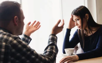 A man and a woman during a discussion | Source: Shutterstock