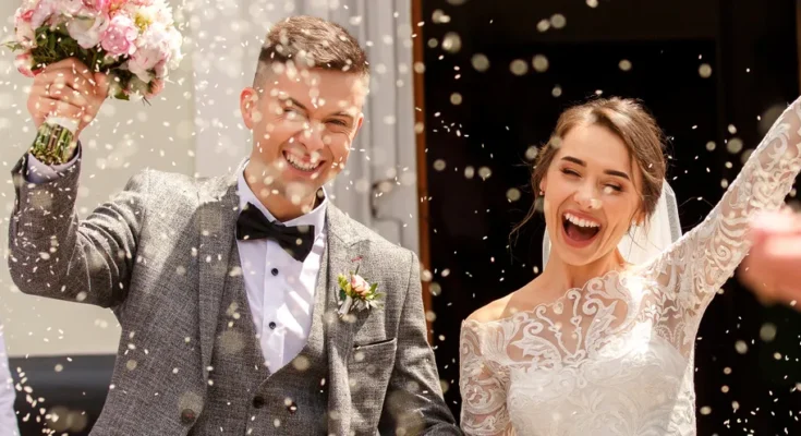 A couple getting married | Source: Shutterstock