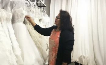 A woman in a bridal boutique | Source: AmoMama