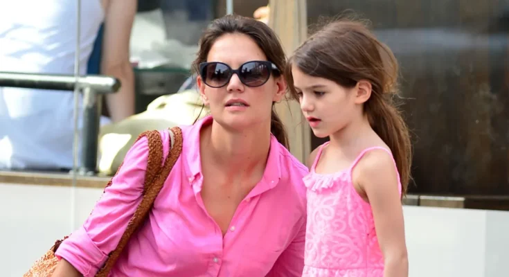 Katie Holmes and Suri Cruise | Source: Getty Images