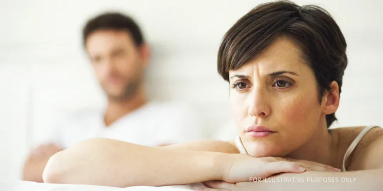 A couple in bed | Source: Getty Images