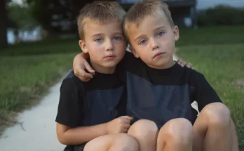 Two identical looking boys | Source: GettyImages