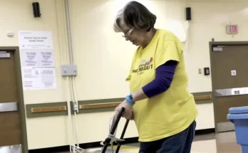 A janitor cleaning a room | Source: AmoMama