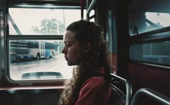 Girl in a bus | Source: Midjourney