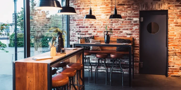 The interior of a cafe | Source: Shutterstock