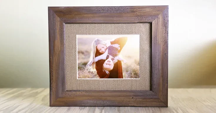 A picture of a mother and her daughter | Source: Shutterstock