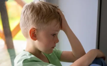 A thoughtful young boy | Source: Freepik