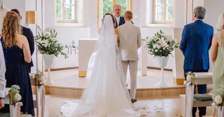 An intimate wedding ceremony | Source: Shutterstock