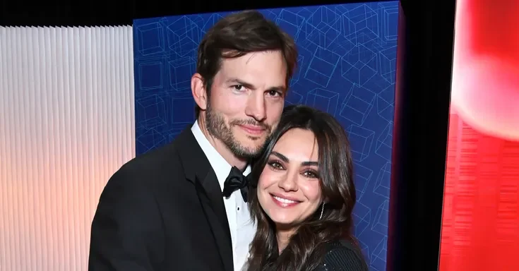 Ashton Kutcher and Mila Kunis | Source: Getty Images