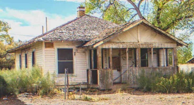 An old house | Source: Shutterstock