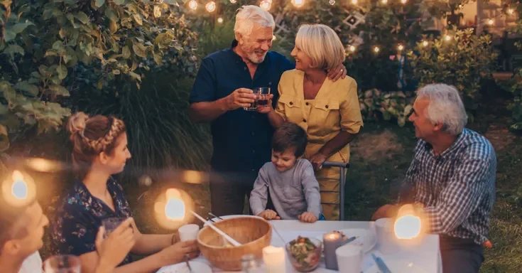 A family having dinner | Source: Getty Images