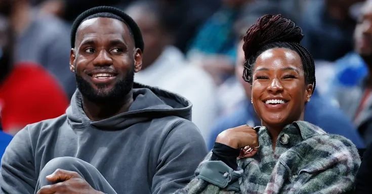 LeBron and Savannah James | Source: Getty Images