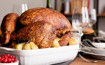 A turkey in a casserole | Source: Freepik