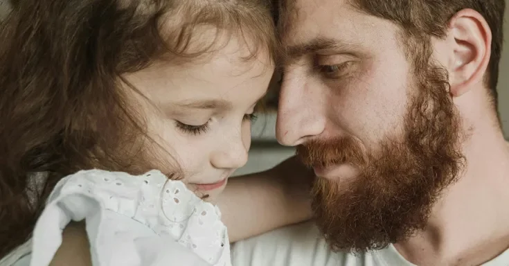 Father and daughter. | Source: Pexels