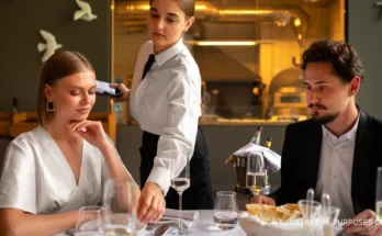 A couple in a restaurant | Source: Freepik