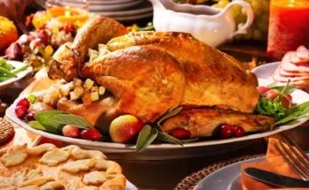 A Thanksgiving turkey on a dinner table | Source: Shutterstock