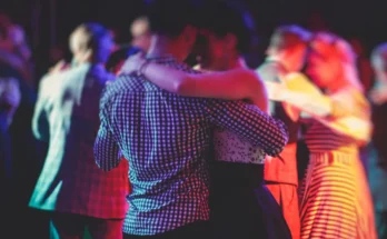 Couples dancing on a prom night | Source: Shutterstock