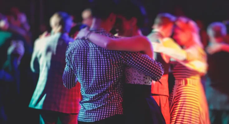 Couples dancing on a prom night | Source: Shutterstock