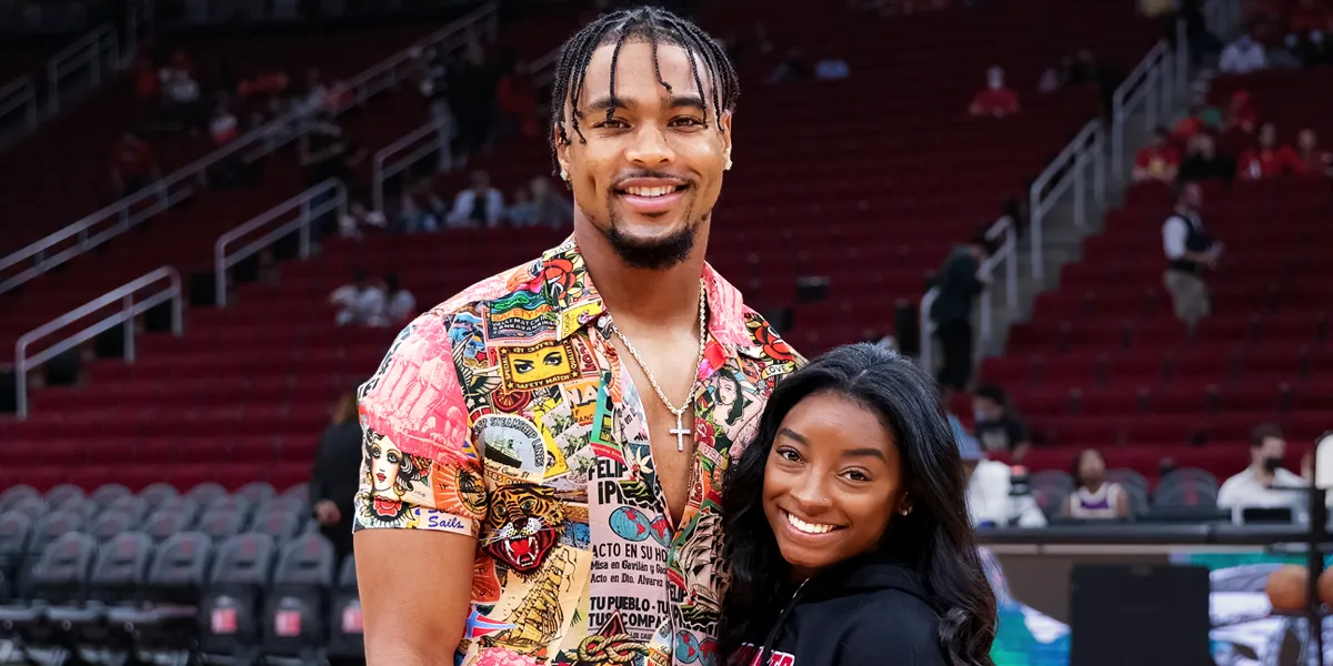 Jonathan Owens and Simone Biles, 2021 | Source: Getty Images