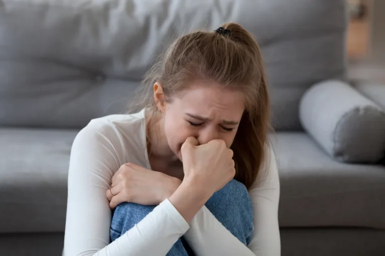 Crying young woman | Source: Getty Images